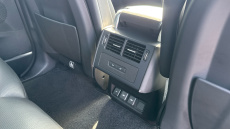 Land Rover Discovery 3.0 D300 Dynamic SE 5dr Auto Diesel Station Wagon